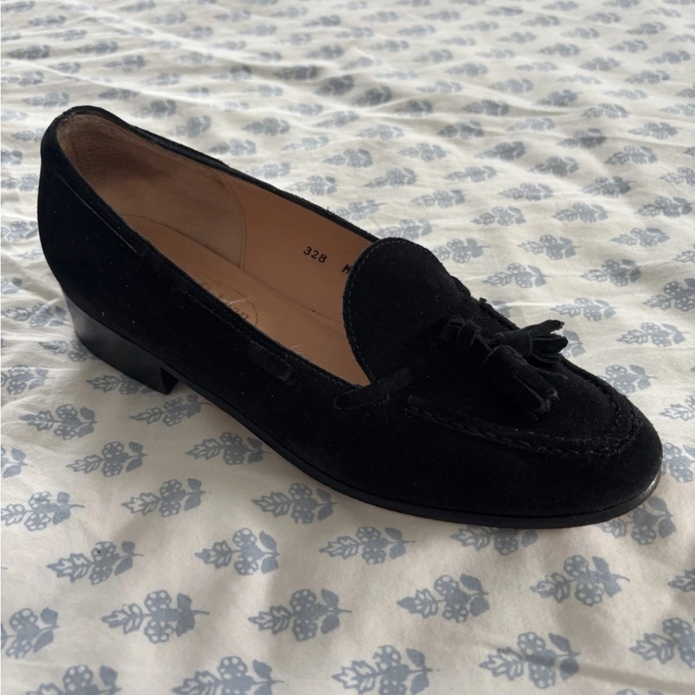 Belgian Shoes black Suede Elle Tassel loafer women’s size 5.5